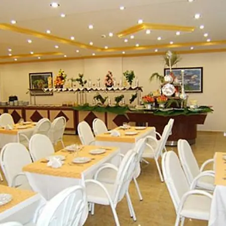Infinity Hotell 3*
